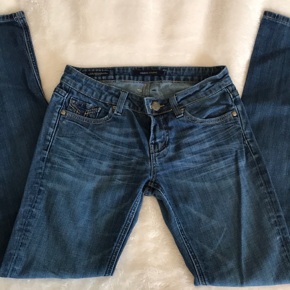 Blue jeans - Picture 2 of 2